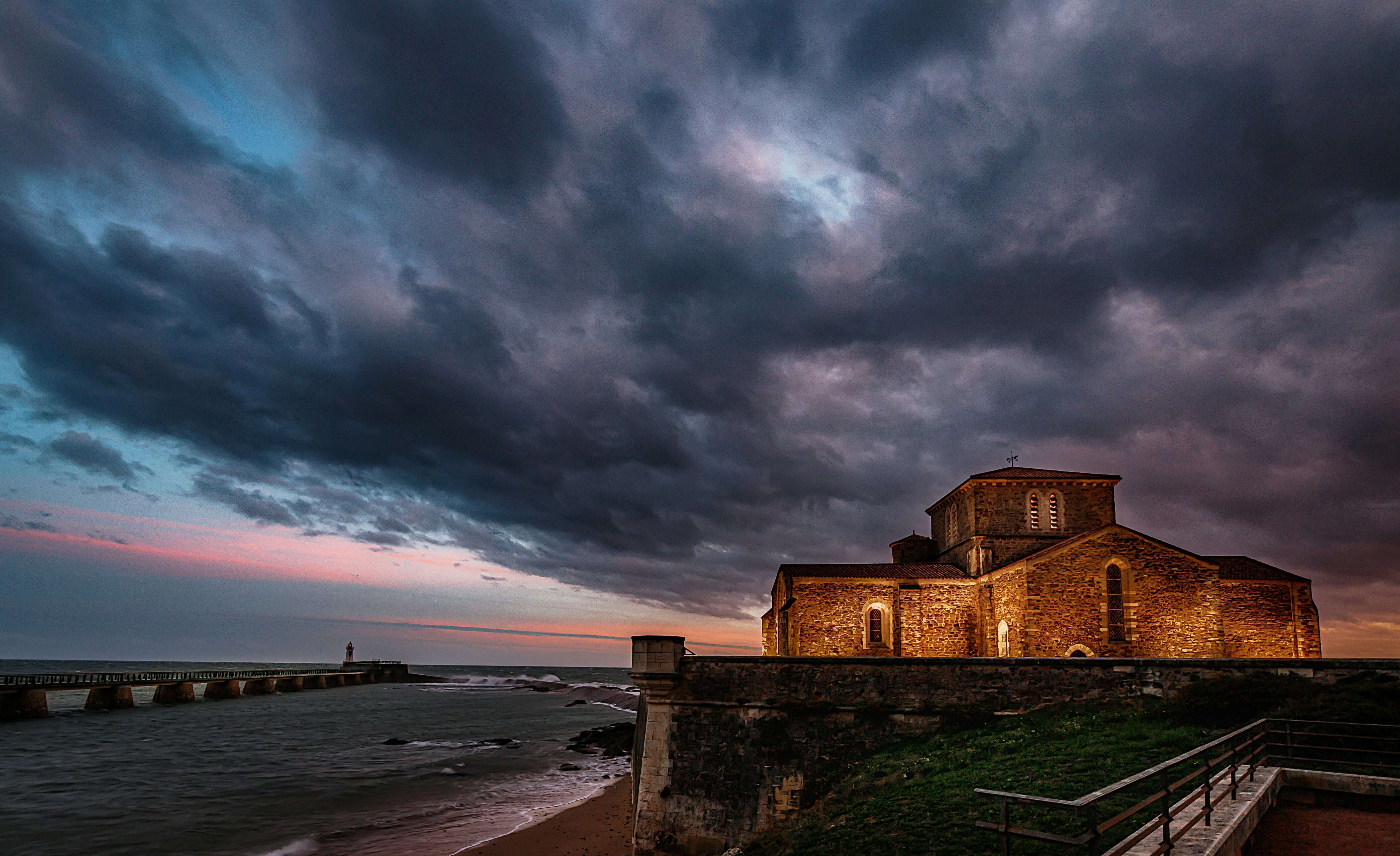anthony-cantin-FTCPESVTOTA-unsplash